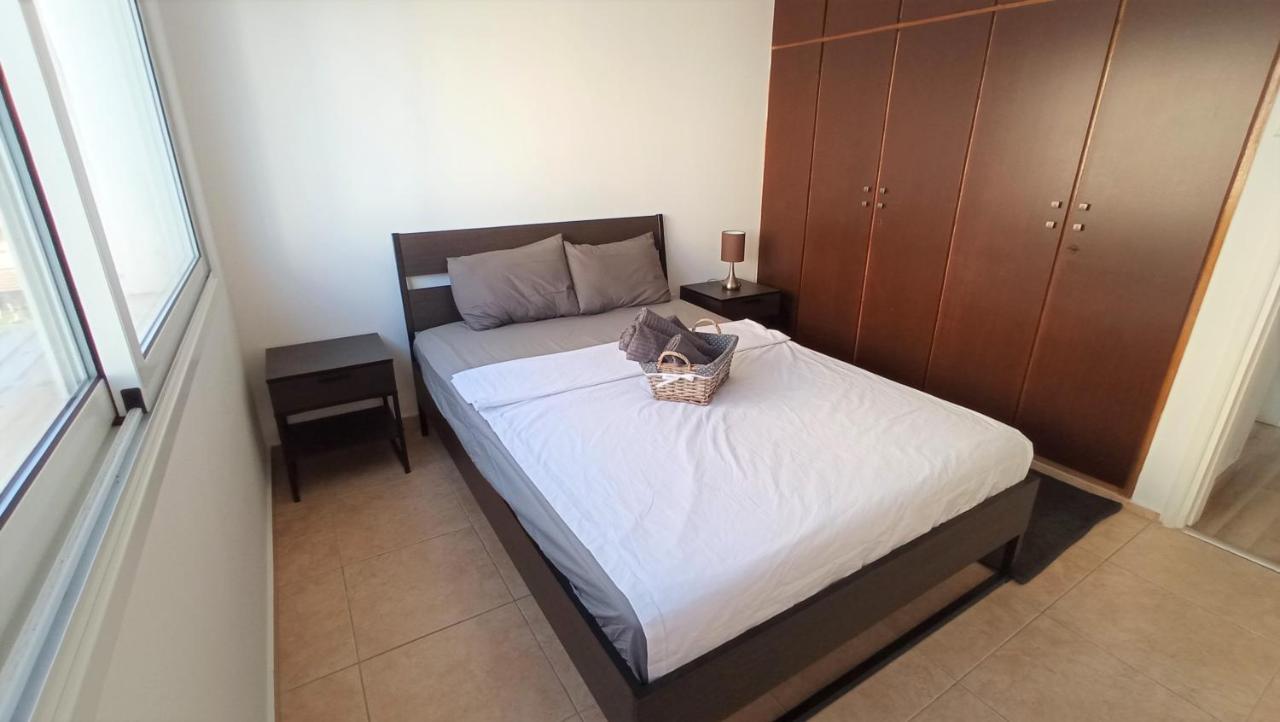 5 Min To The Beach Holiday Shared Apartment Incl Netflix - Private Room In 3 Bdr Apt 拉纳卡 外观 照片