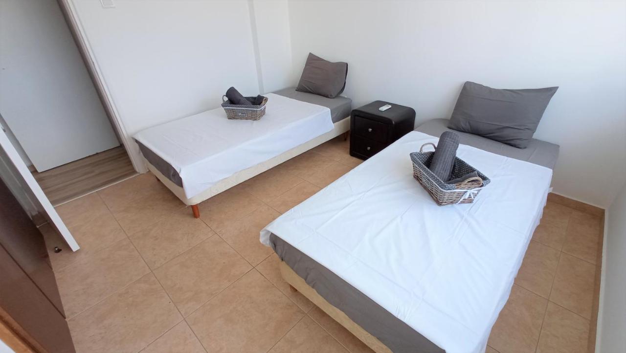 5 Min To The Beach Holiday Shared Apartment Incl Netflix - Private Room In 3 Bdr Apt 拉纳卡 外观 照片