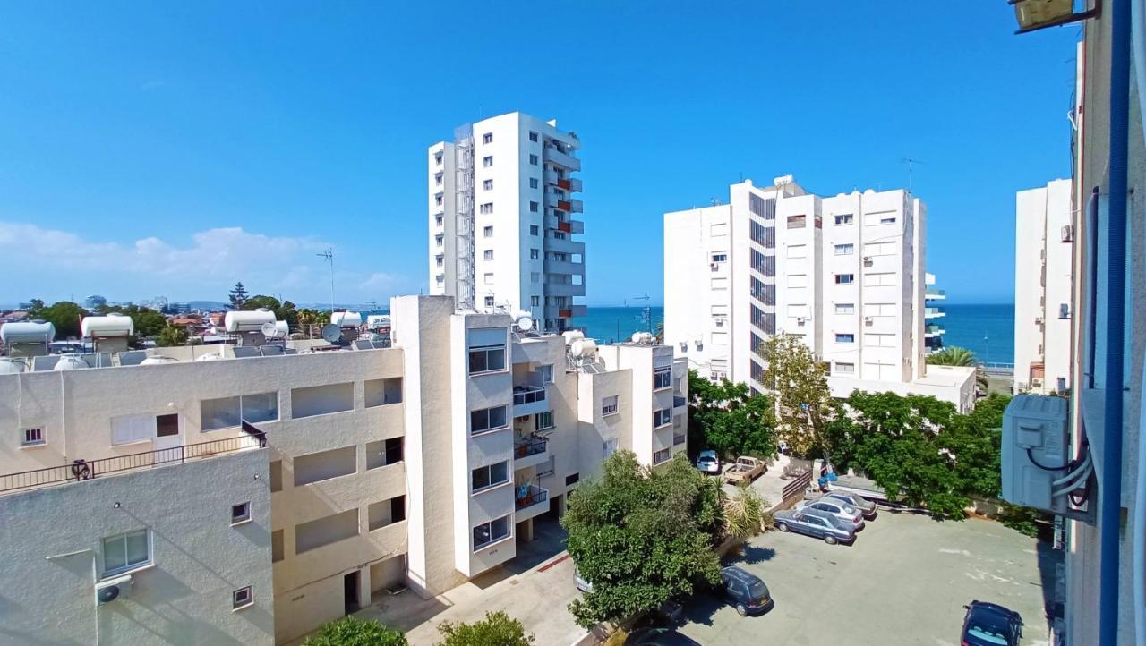 5 Min To The Beach Holiday Shared Apartment Incl Netflix - Private Room In 3 Bdr Apt 拉纳卡 外观 照片